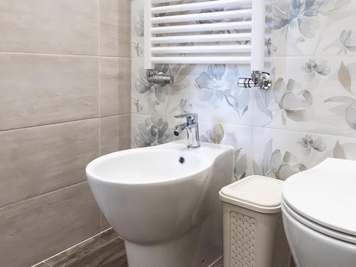 Garibaldi Rooms 29 - Piazza Marina A Palermo - In Pieno Centro. מראה חיצוני תמונה