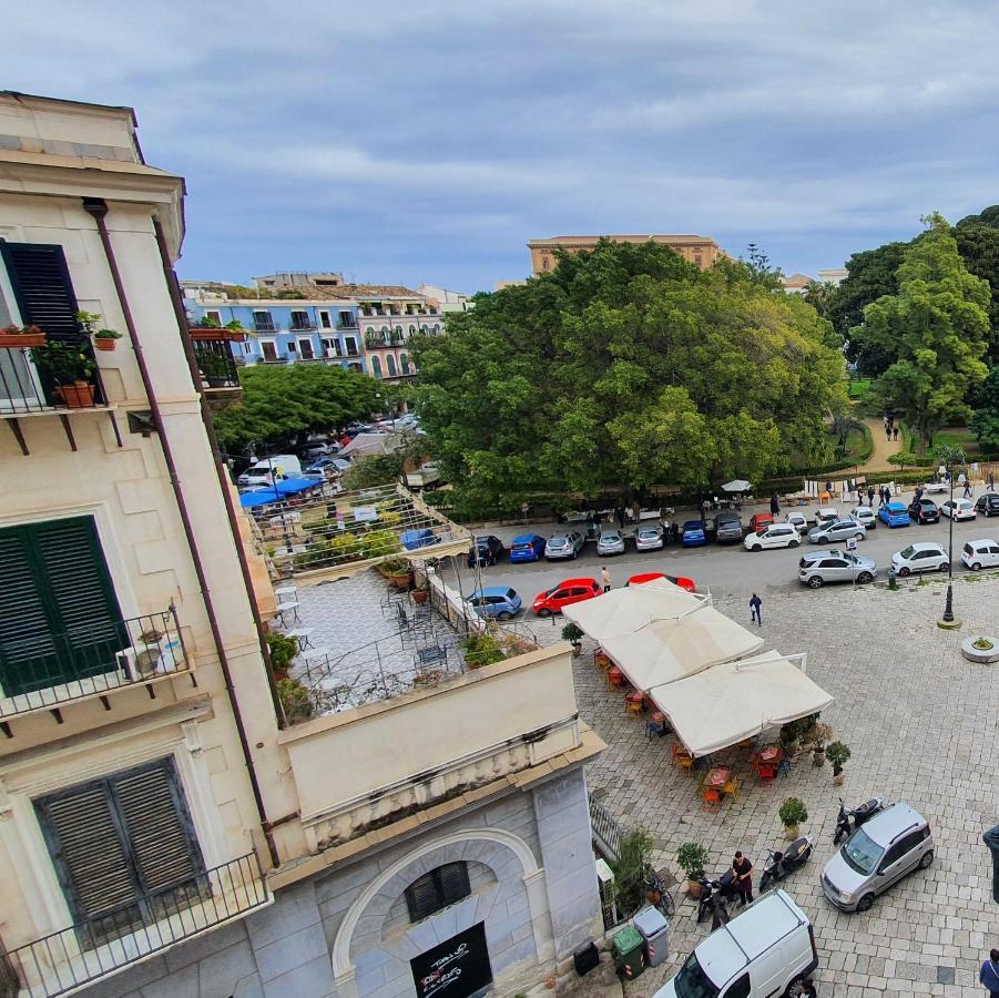 Garibaldi Rooms 29 - Piazza Marina A Palermo - In Pieno Centro. מראה חיצוני תמונה