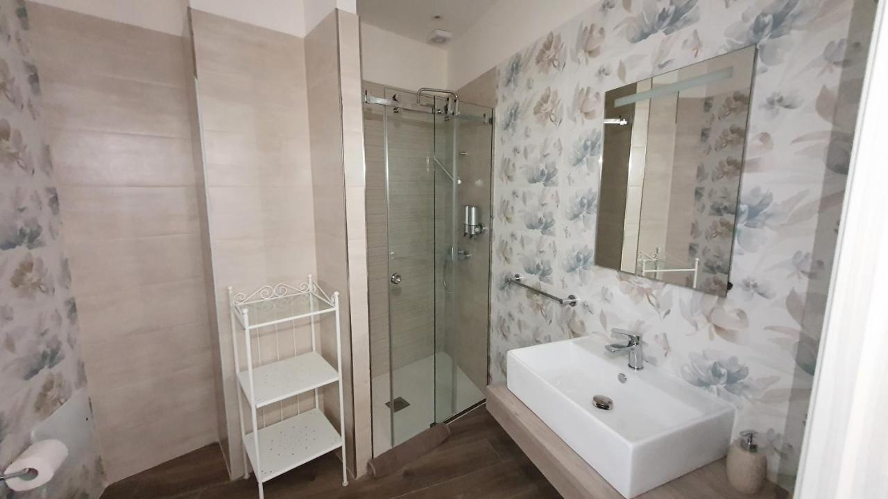 Garibaldi Rooms 29 - Piazza Marina A Palermo - In Pieno Centro. מראה חיצוני תמונה
